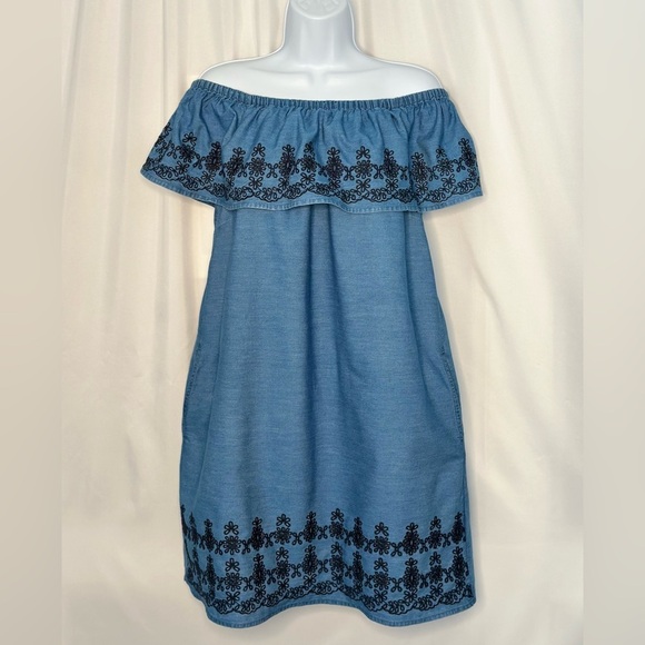 R1893 Blue Off-Shoulder Dress with Black Embroidery (819) - Picture 1 of 13